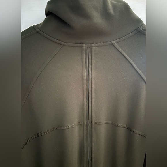 Lululemon Army Green Contour Jacket Dark Olive | Size 8 - Picture 8 of 12